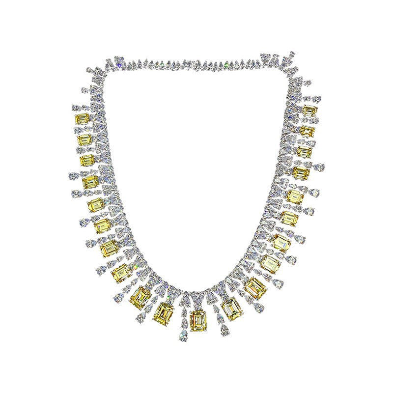 Collar de plata esterlina 925 incrustado con esmeraldas amarillas y circonitas cúbicas en forma de pera