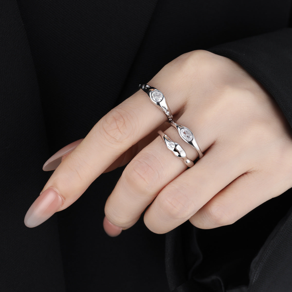 Cubic Zirconia Geometric Oval and Round Setting  925 Sterling Silver Adjustable Open Band Minimalist Wavy Ring