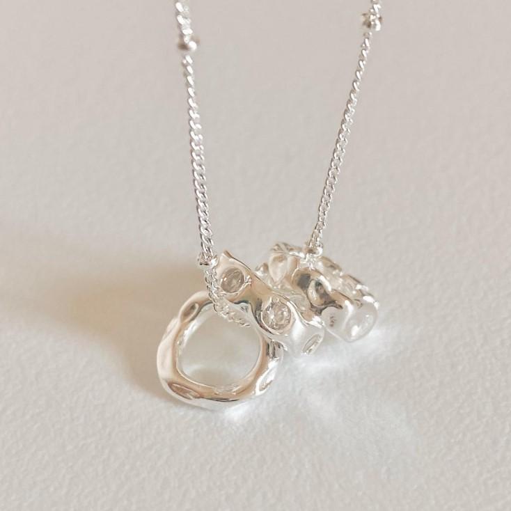 Elegant Geometric Cubic Zirconia Beaded Pendant Necklace