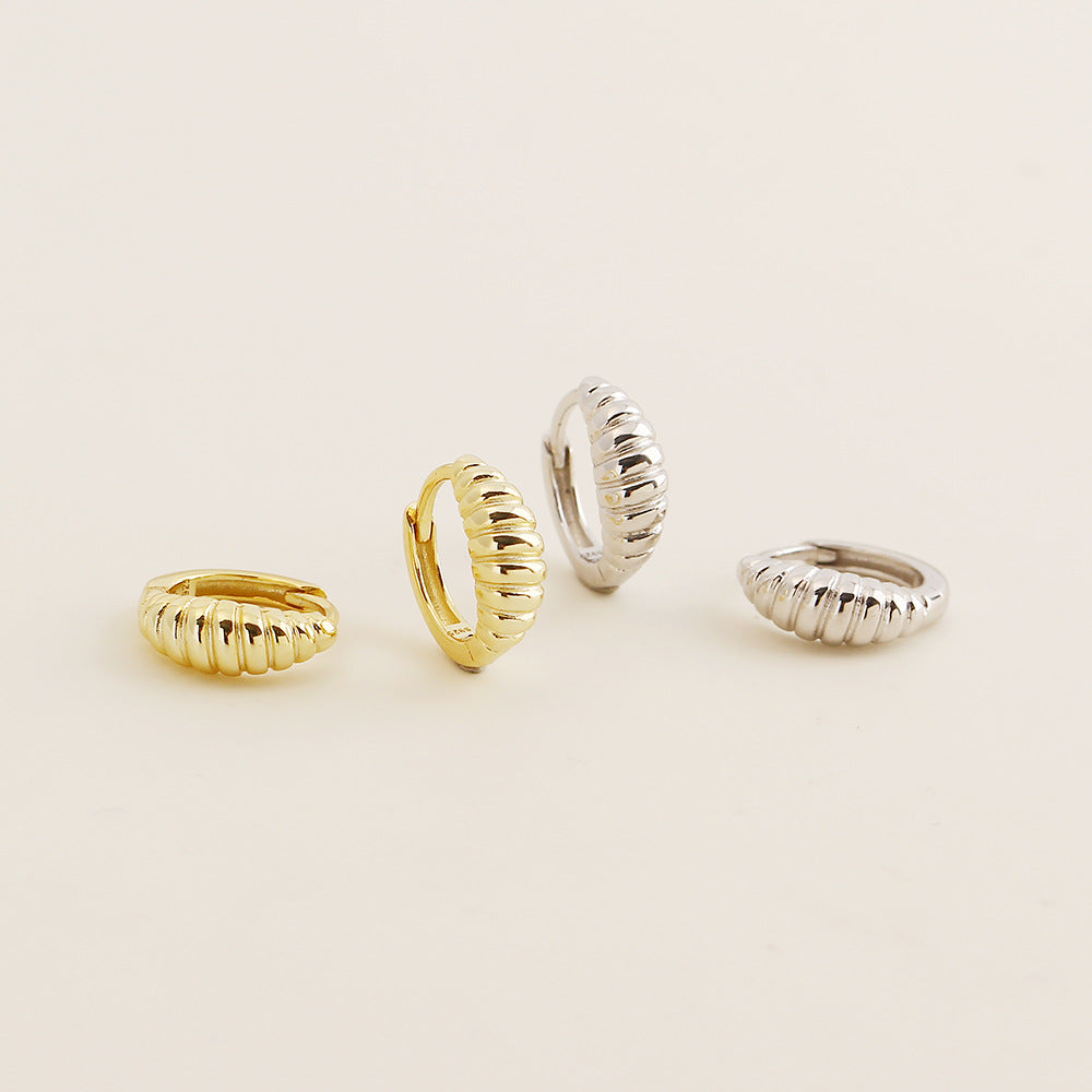 Pendientes,Aros Huggie de Plata Esterlina 925 con Forma de Croissant y Estilo de Mejilla a Rayas