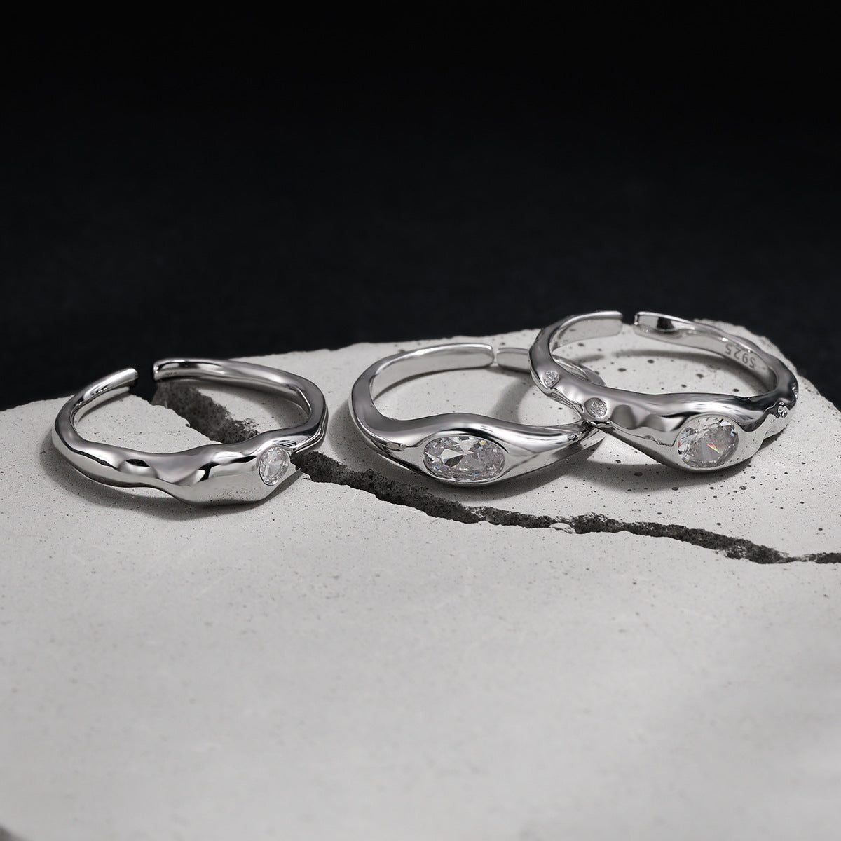Cubic Zirconia Geometric Oval and Round Setting  925 Sterling Silver Adjustable Open Band Minimalist Wavy Ring