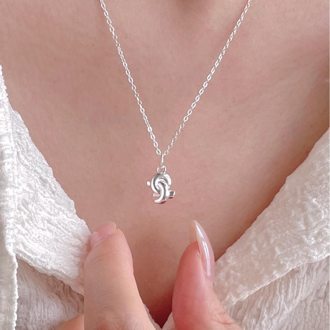 Elegant Knot Heart Pendant Adjustable Chain 925 Sterling Silver and 18K Gold Plated Necklace