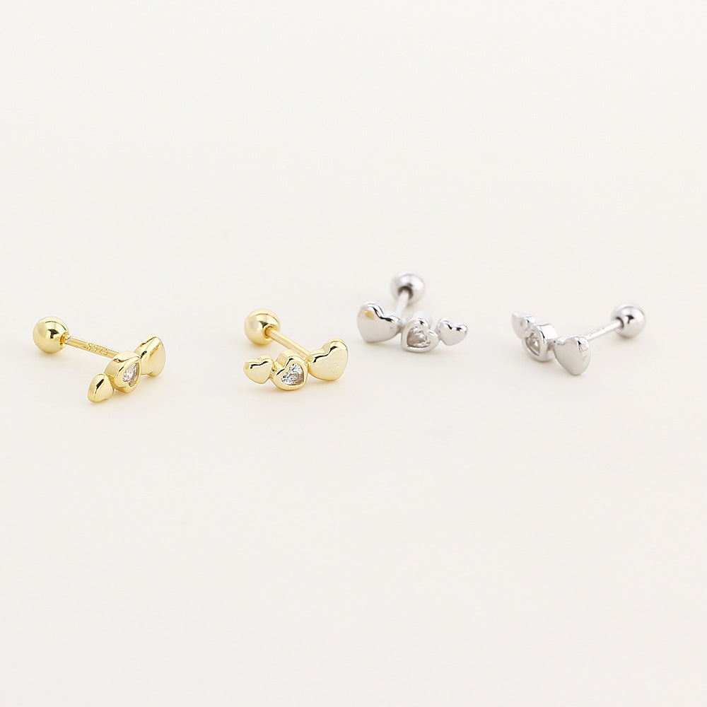 Pendientes de botón de plata S925 con triple corazón de circonia cúbica, estilo moderno minimalista para uso diario