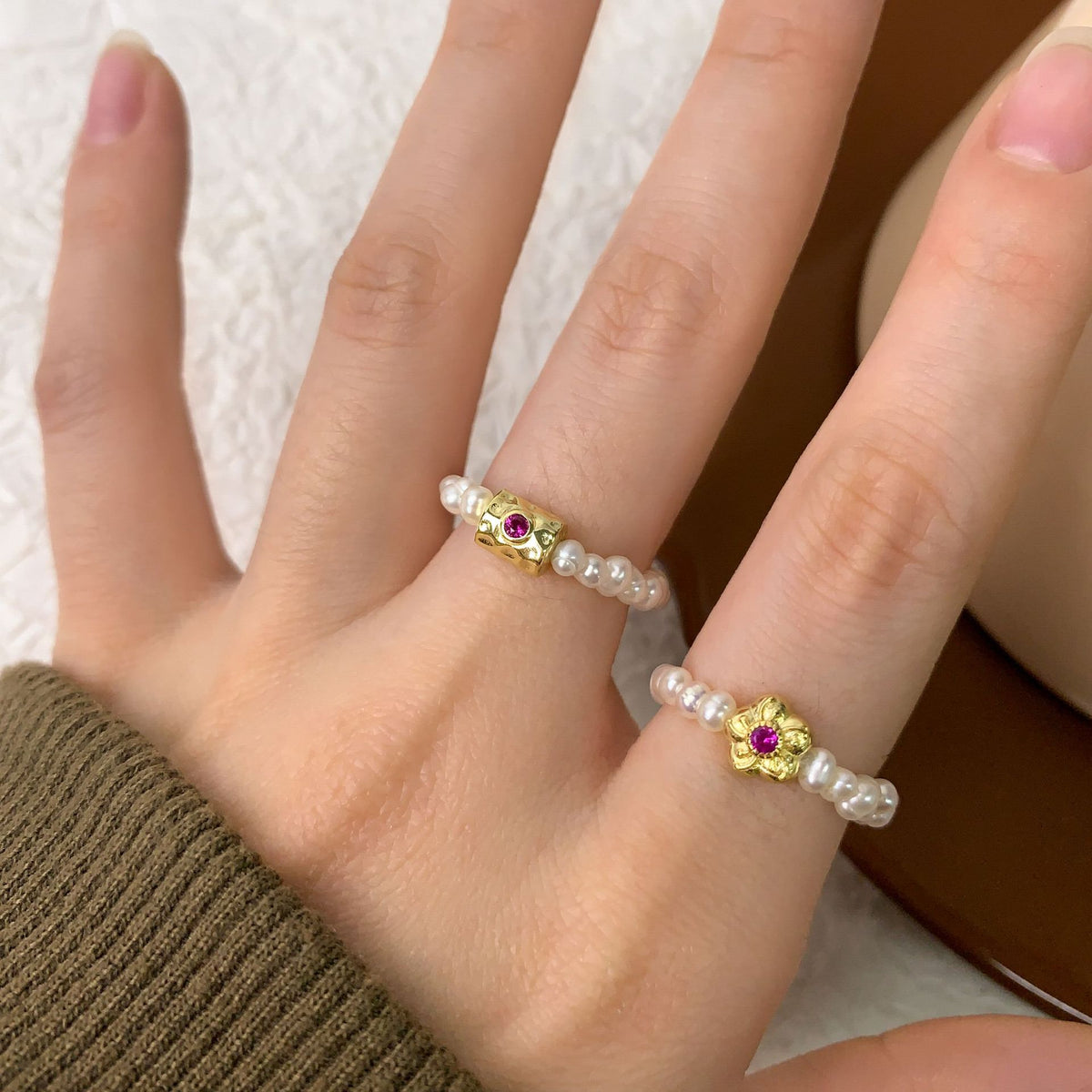 Women Elegant Pink CZ Irregular Tube Natural Pearls 925 Sterling Silver Ring