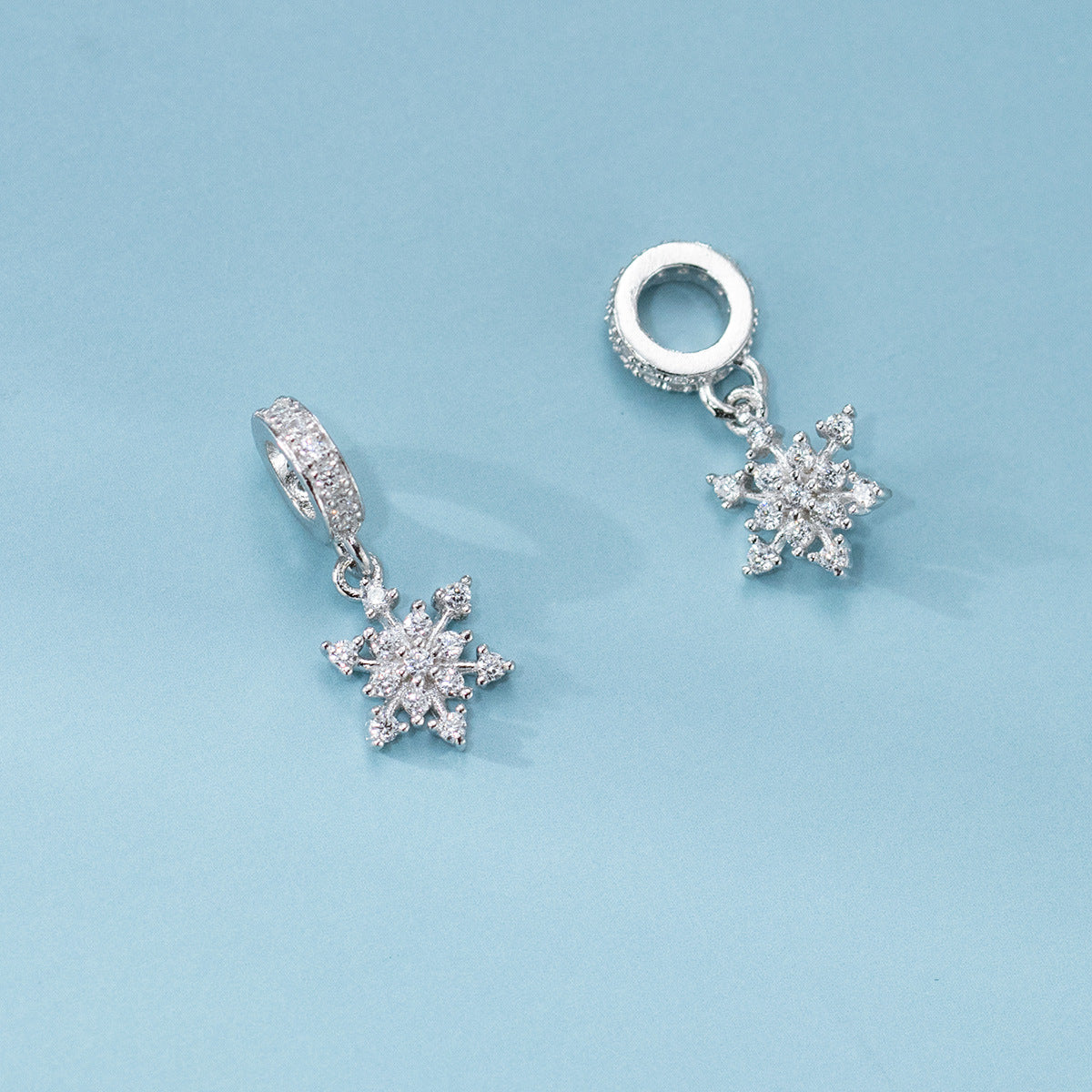 Snowflake Design Cubic Zirconia 925 Sterling Silver Charm Pendant with Micro Setting for DIY Bracelet Necklace Jewelry Making Elegant Fashion Accessory