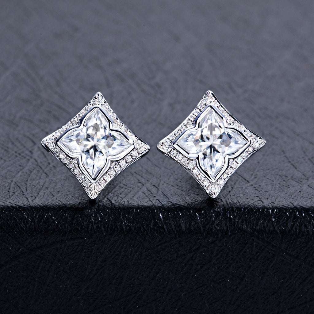 Mossanite S925 Sterling Silver Micro-Set Four-Leaf Clover Stud Earrings