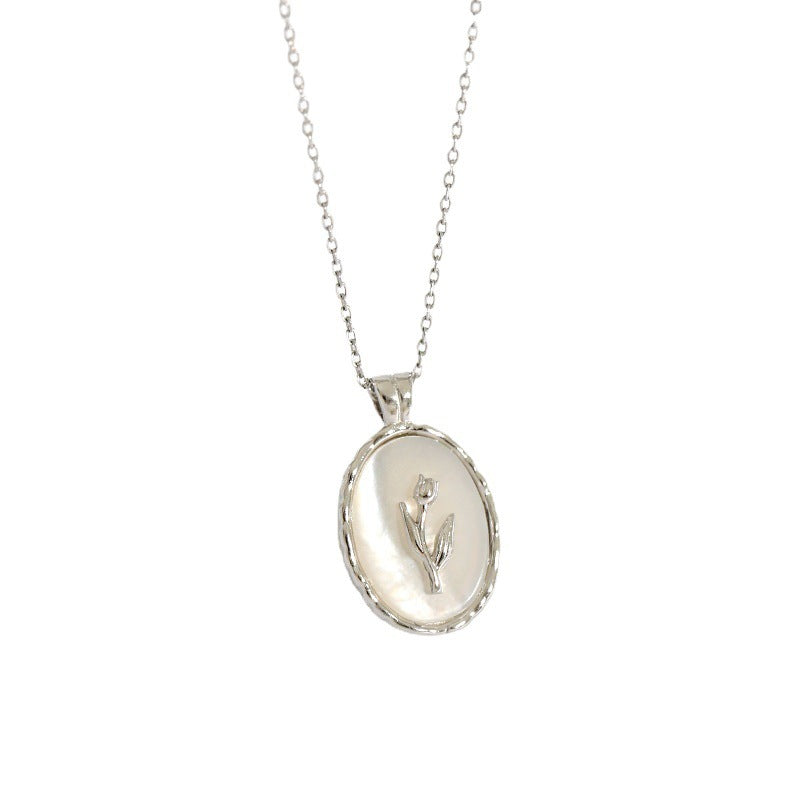 Collar de Plata de Ley 925 con Concha Oval de Tulipán, Mini Colgante Geométrico Delicado