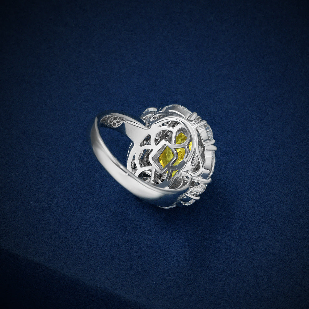 Anillo moderno de plata de ley 925 con circonia amarilla rectangular y halo