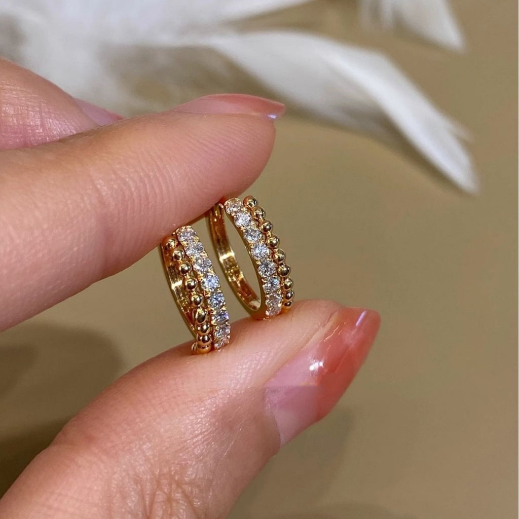 Elegant Beaded Edge Cubic Zirconia Hoop Earrings In S925 Sterling Silver Small Huggie Circle Earrings