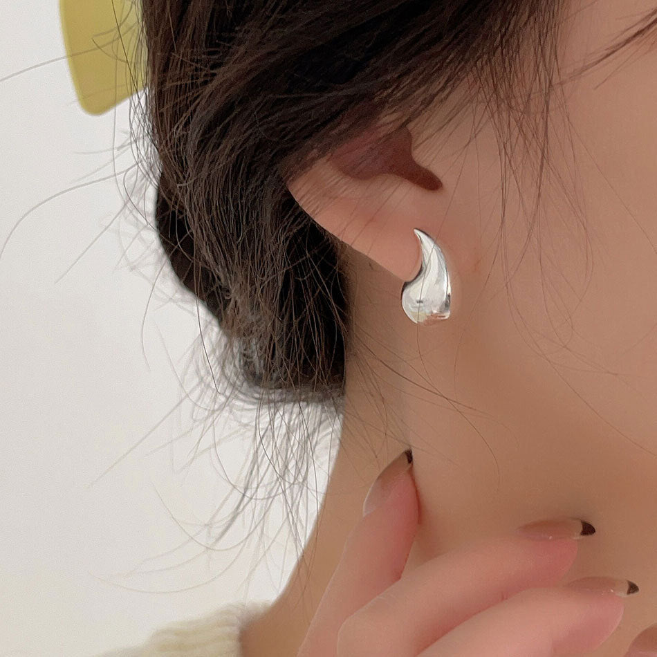 Elegant Water Drop Geometric Design 925 Sterling Silver Stud Earrings for Women Korean Style 2022 Fashion Jewelry with Gold and Silver Finish