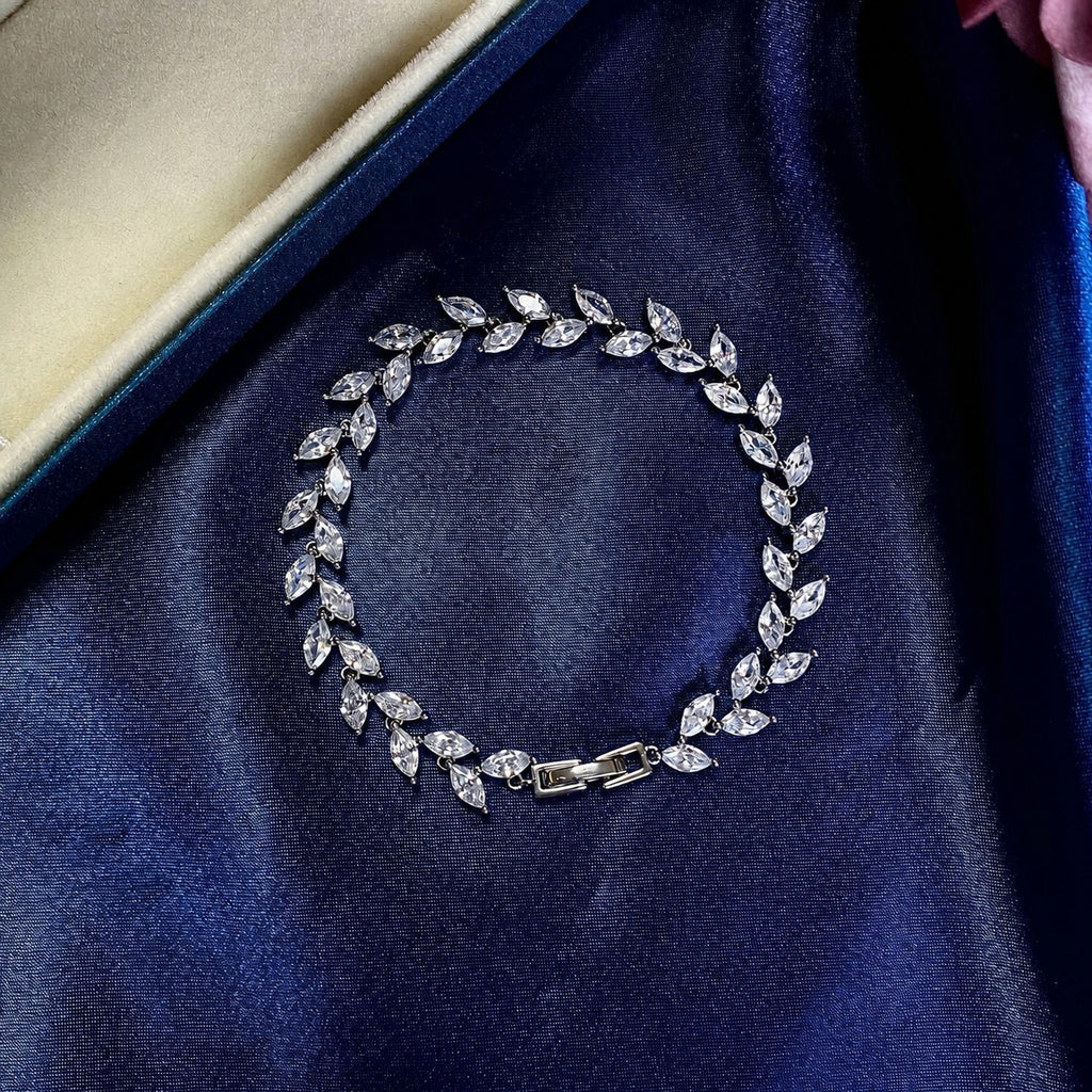Pulsera de cadena de bolas con eslabones de enredadera elegante de plata S925 con circonia de corte marquesa