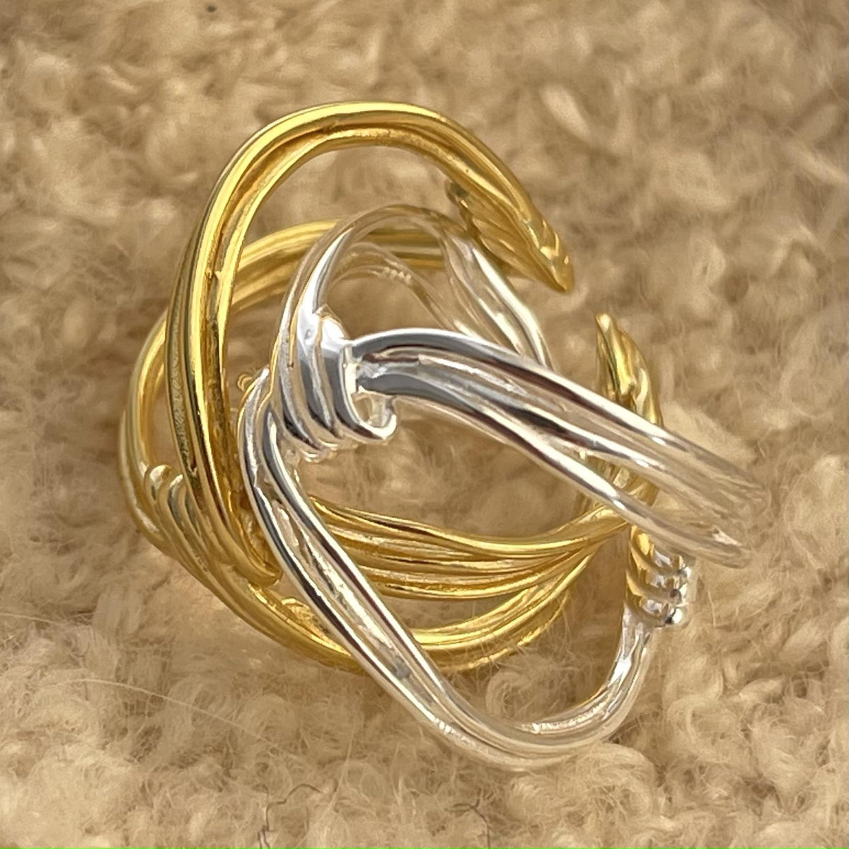 Elegant Heart Knot Design Adjustable 925 Sterling Silver and 18K Gold Plated Ring for Women Modern Fashion Jewelry Simple Style
