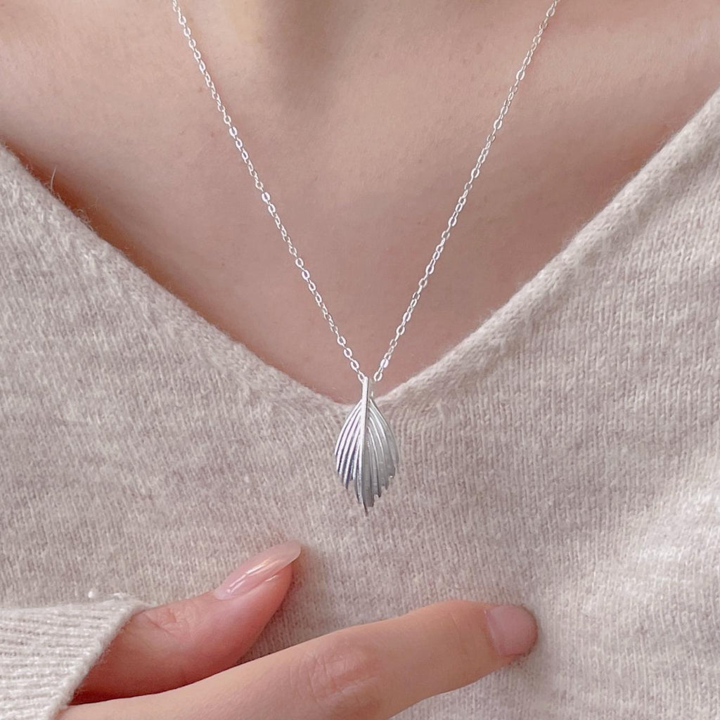 Office Irregular Leaf Feather 925 Sterling Silver Necklace