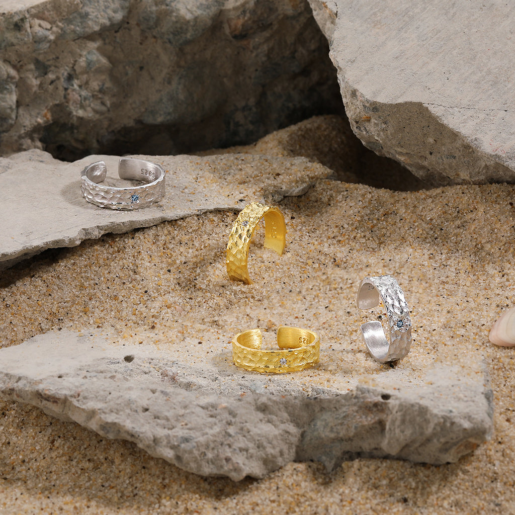 Hammered Texture Cubic Zirconia Adjustable Open Ring for Women with 925 Sterling Silver and 18K Gold Plating, Unique Minimalist Style for Anniversary, Birthday, Party, or Casual Wear