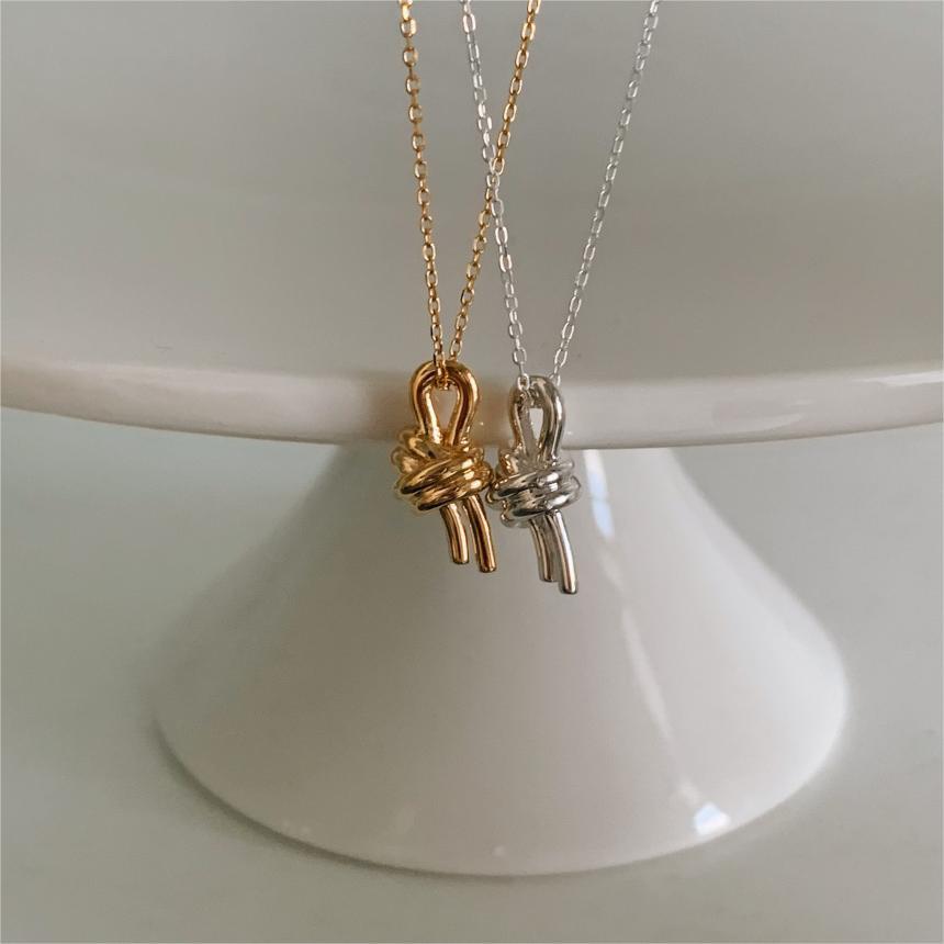 Simple Irregular Knot 925 Sterling Silver Necklace