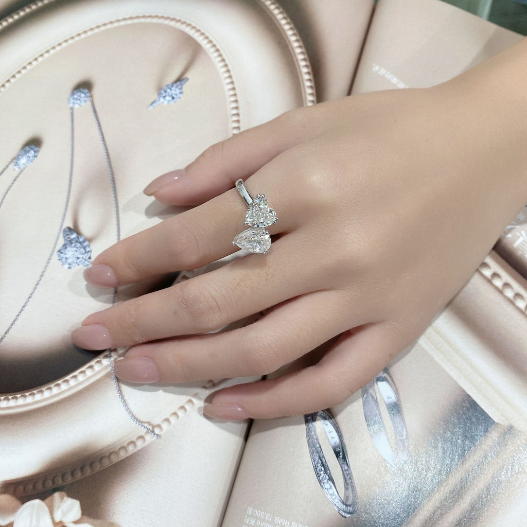 Anillo de piedras preciosas con forma de corazón y corte pera de circonia cúbica en plata esterlina 925