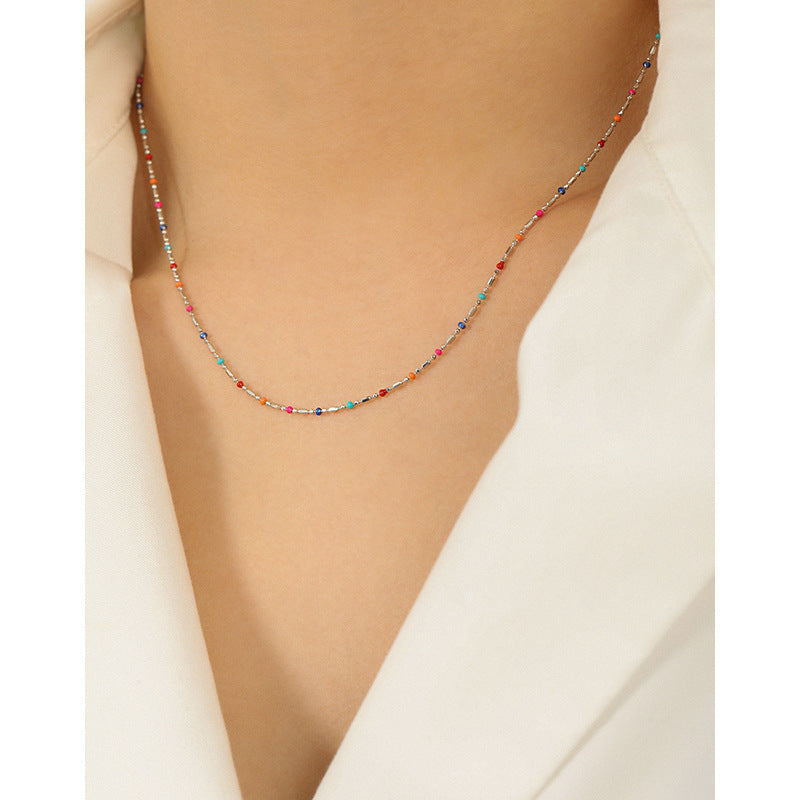 Collar pequeño y delicado de plata esterlina 925 con esmalte colorido