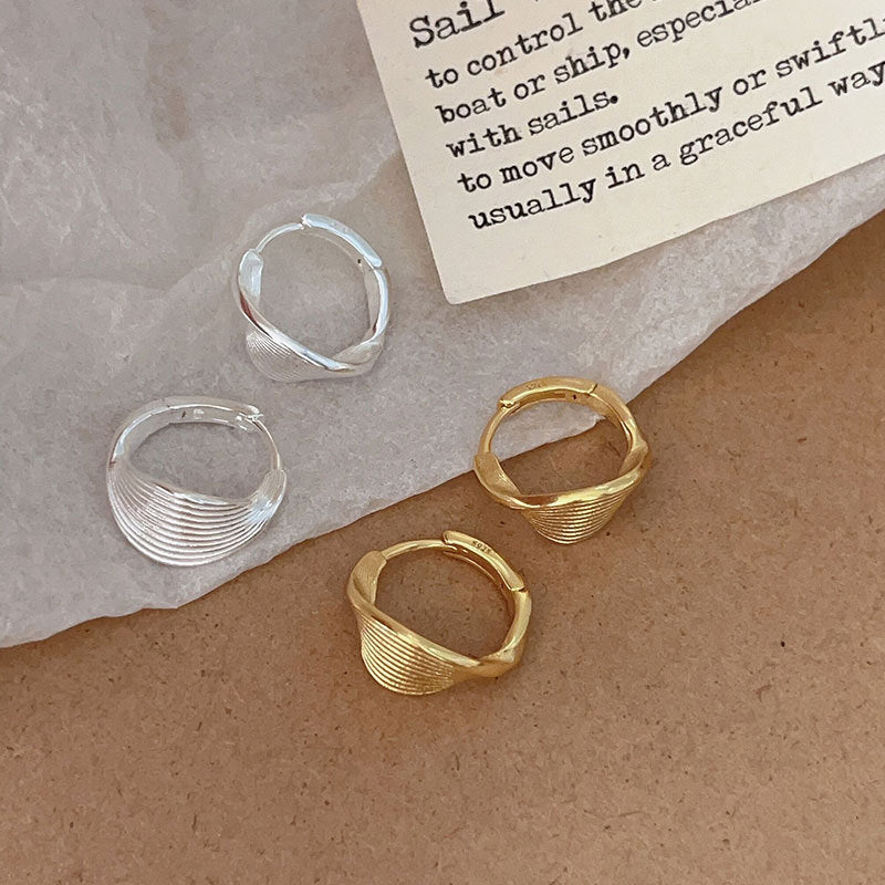 Elegant Women Twist Geometric Design 925 Sterling Silver Earrings