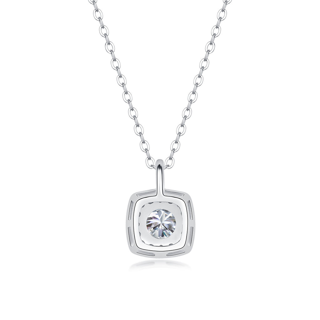Elegant 925 Sterling Silver Chain Moissanite Geometric Pendant Necklace
